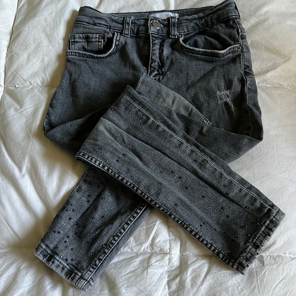 Zara Other - EUC! Girls gray distressed, sparkly Skinny Jeans from Zara. Size 10